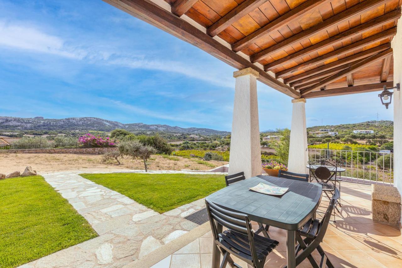 Villa Tomaso Arzachena Ngoại thất bức ảnh