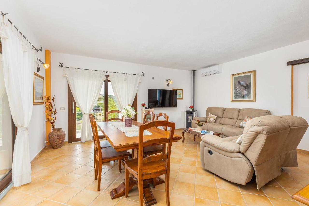 Villa Tomaso Arzachena Ngoại thất bức ảnh