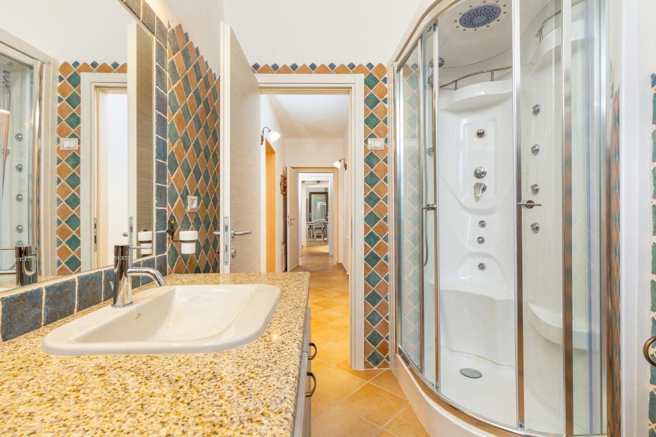 Villa Tomaso Arzachena Ngoại thất bức ảnh